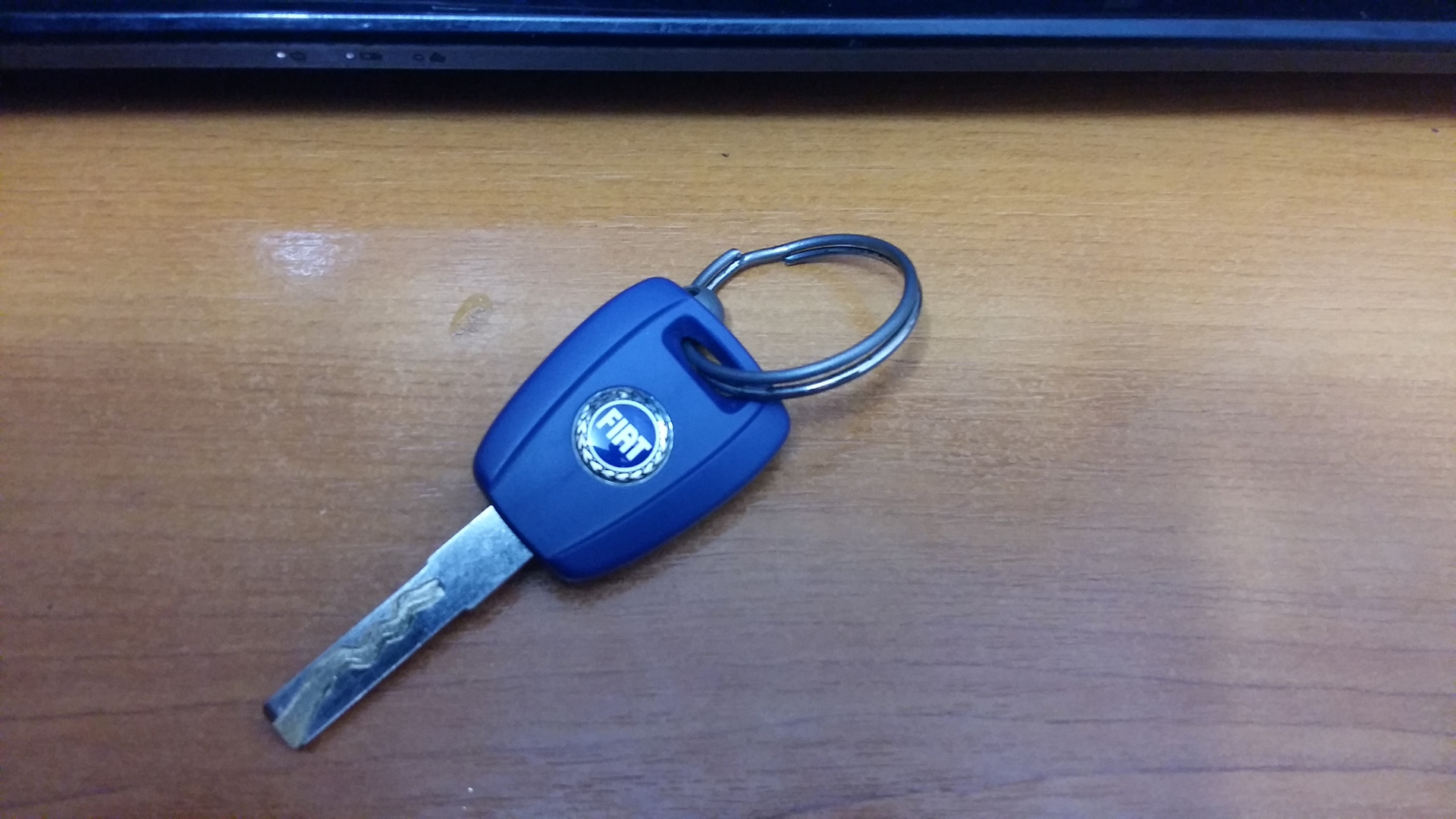 Не виден ключ 1с. Fiat Doblo иммобилайзер в Ключе. Ключ Фиат Добло 2008. Fiat Doblo ключ. Фиат Добло 14 г ключ.