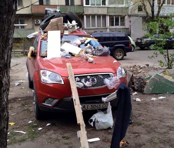 Фото за неправильную парковку