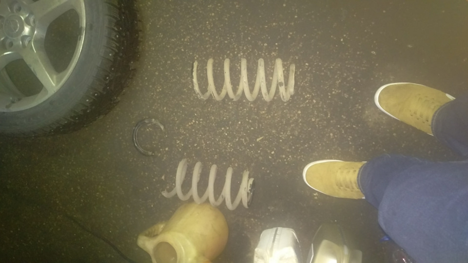 Карету перекосило, рессора лопнула, боярин. — Opel Insignia (1G), 2 л ...