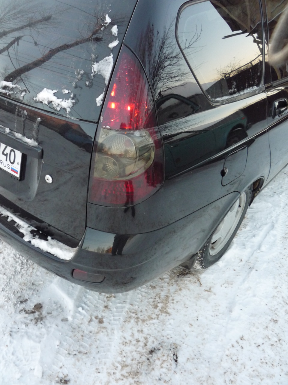 Фары в плёнку — Lada Приора универсал, 1,6 л, 2010 года | тюнинг | DRIVE2