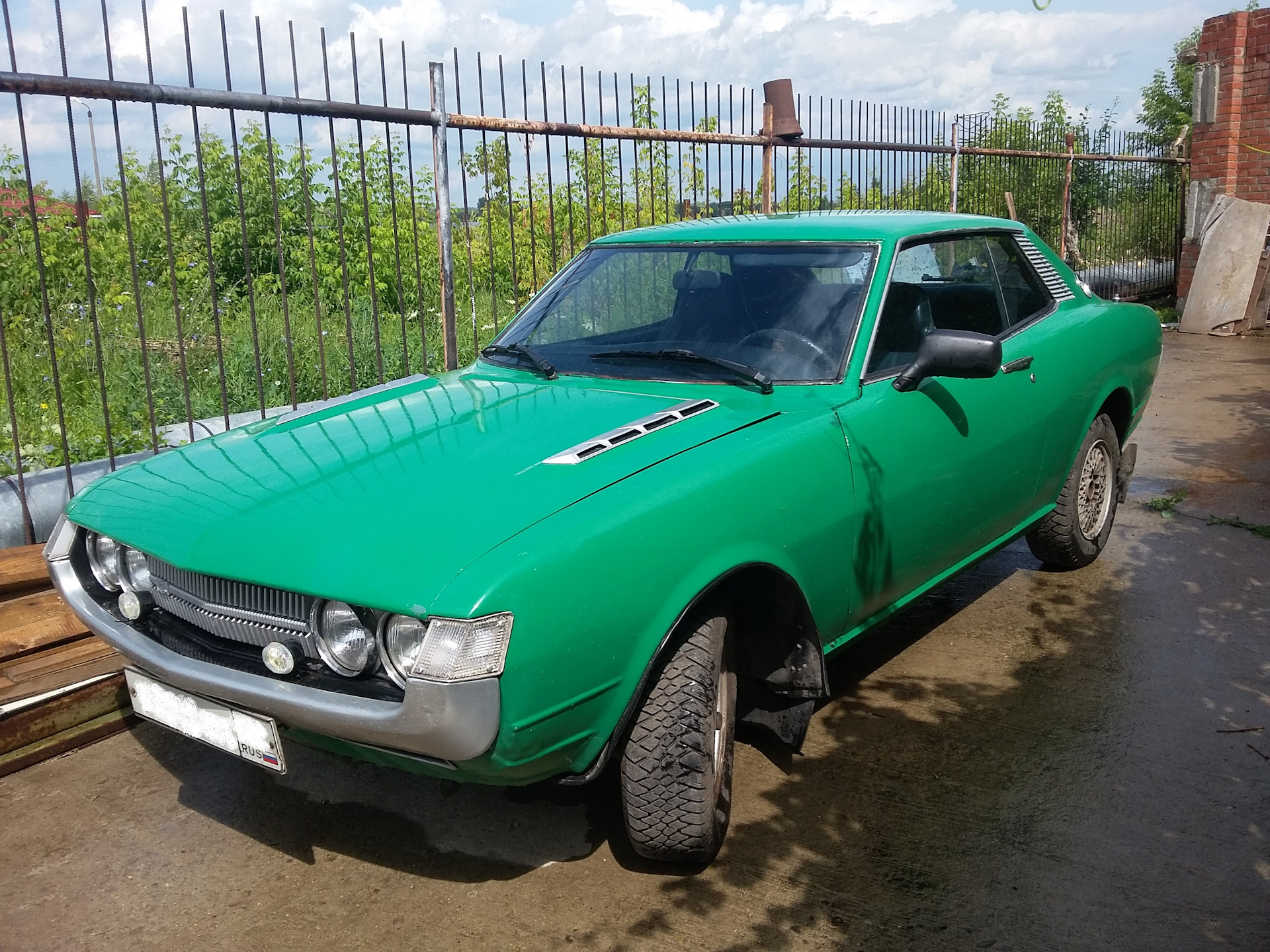 Артефакты в гараже (Toyota celica 1600 ST 5 speed TA22) — DRIVE2