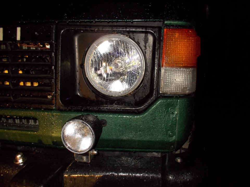 Новые фары и фонари дневного света. — Mitsubishi Pajero (1G), 2,5 л ...
