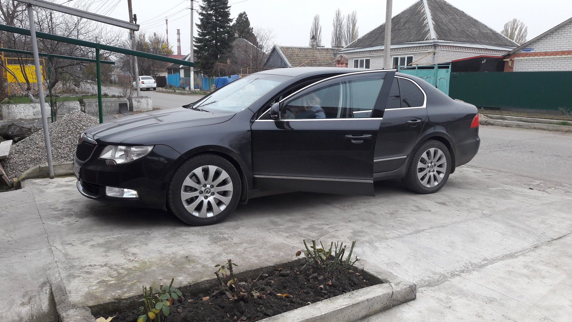 Skoda Superb Mk2 3.6 бензиновый 2010 | 3.6 FSI на DRIVE2