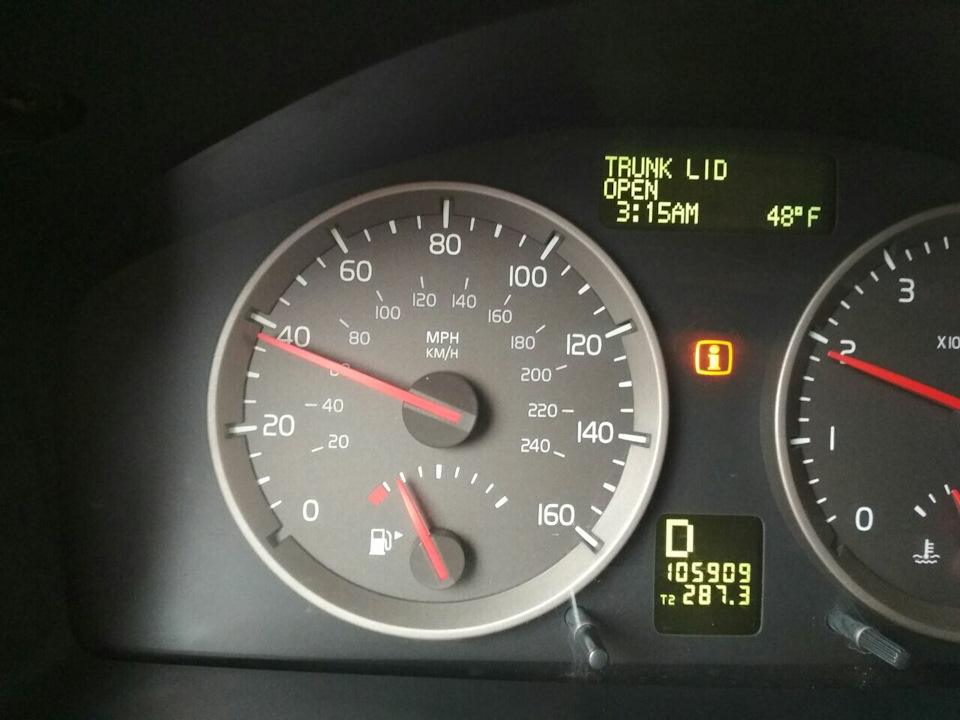 TRUNK LID OPEN "задрало!"😈😈😈HELP! — Volvo S40 II, 2,4 л., 2006 года