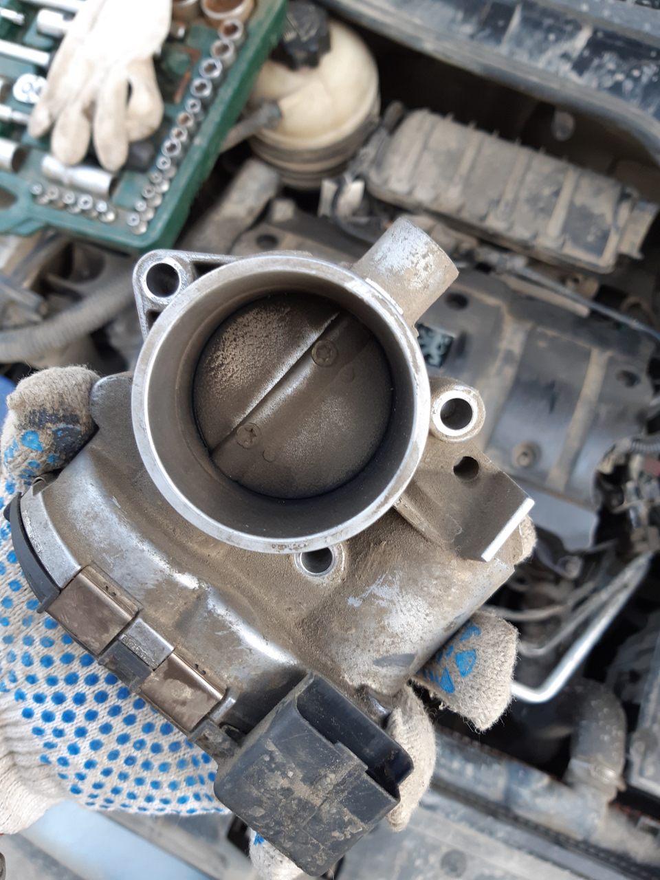 Грязный дроссель! — Peugeot 206, 1,6 л, 2001 года | своими руками | DRIVE2