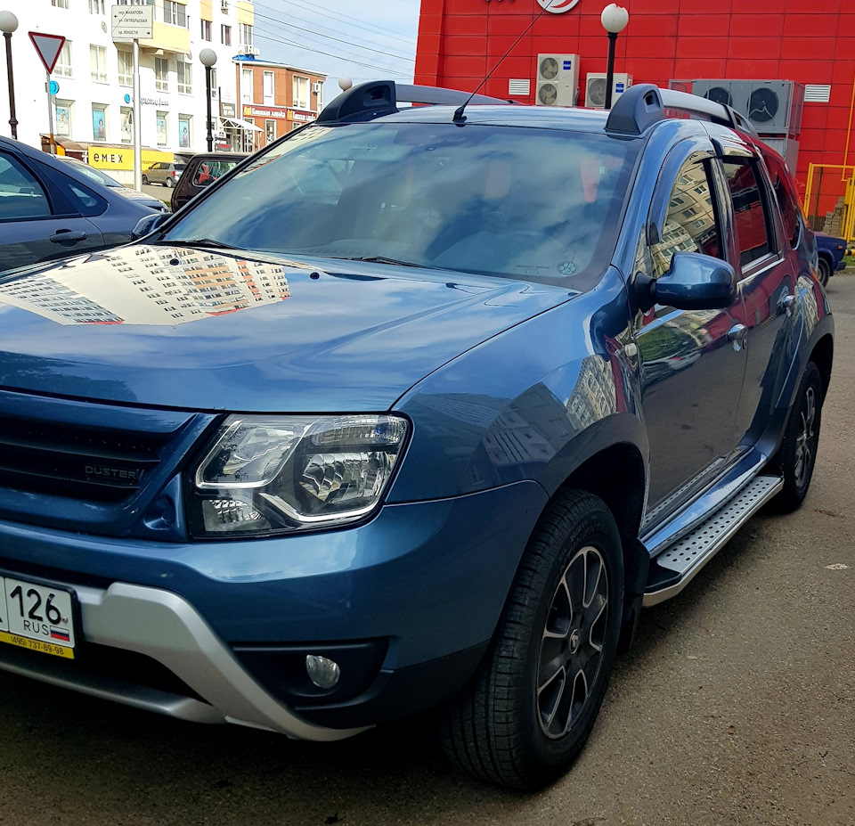 Зеркала и пороги в цвет авто — Renault Duster (1G), 2 л, 2016 года | тюнинг  | DRIVE2