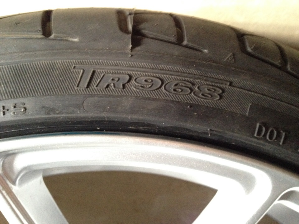 Замена шин Triangle — BMW X1 (E84), 2 л, 2012 года | шины | DRIVE2