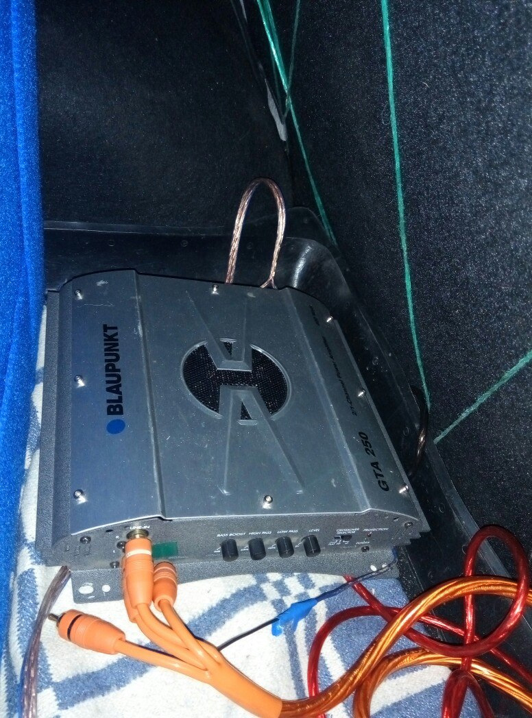 фонит динамик. убрать фон с магнитолы пионер. динамики 1а20 колонка. фильтр помех для аукс в машину. колонки sp-q06s сопротивление.