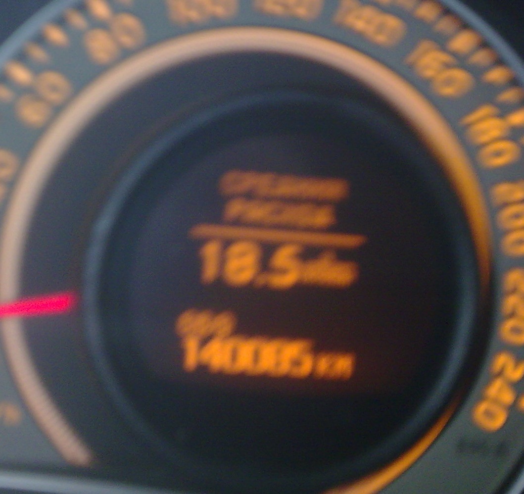 About fuel consumption  - Toyota Corolla 16L 2007