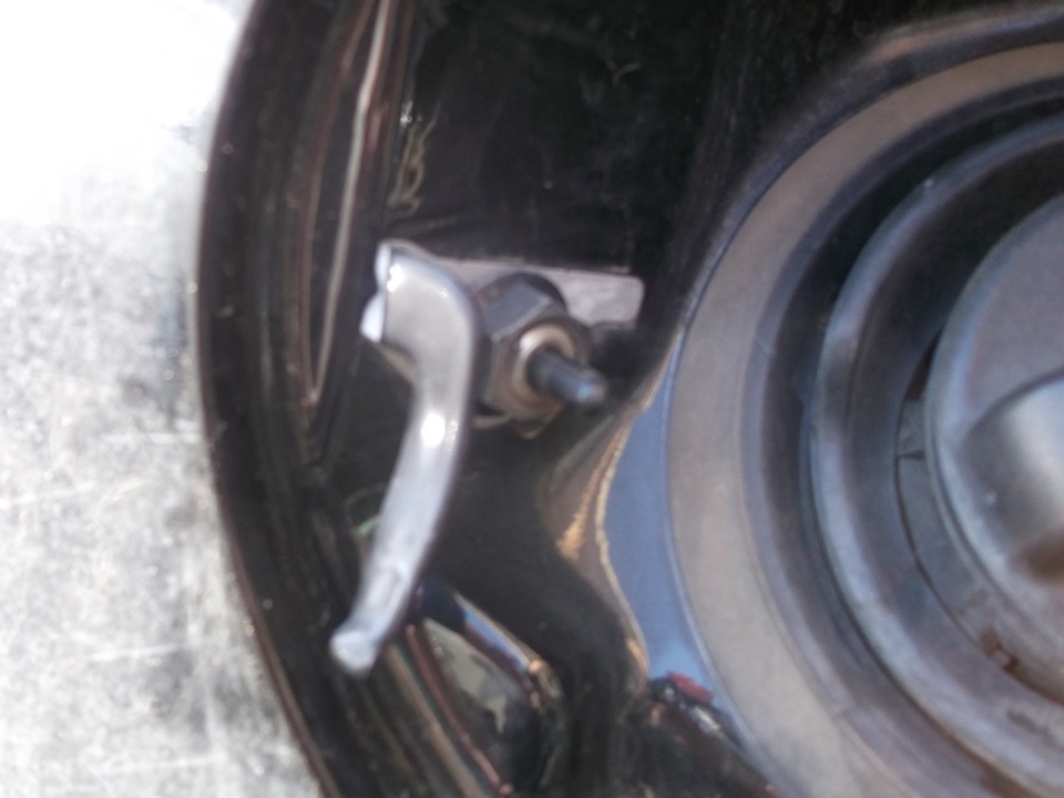 52bd0fcs 960 Мазда 3 как открыть бензобак