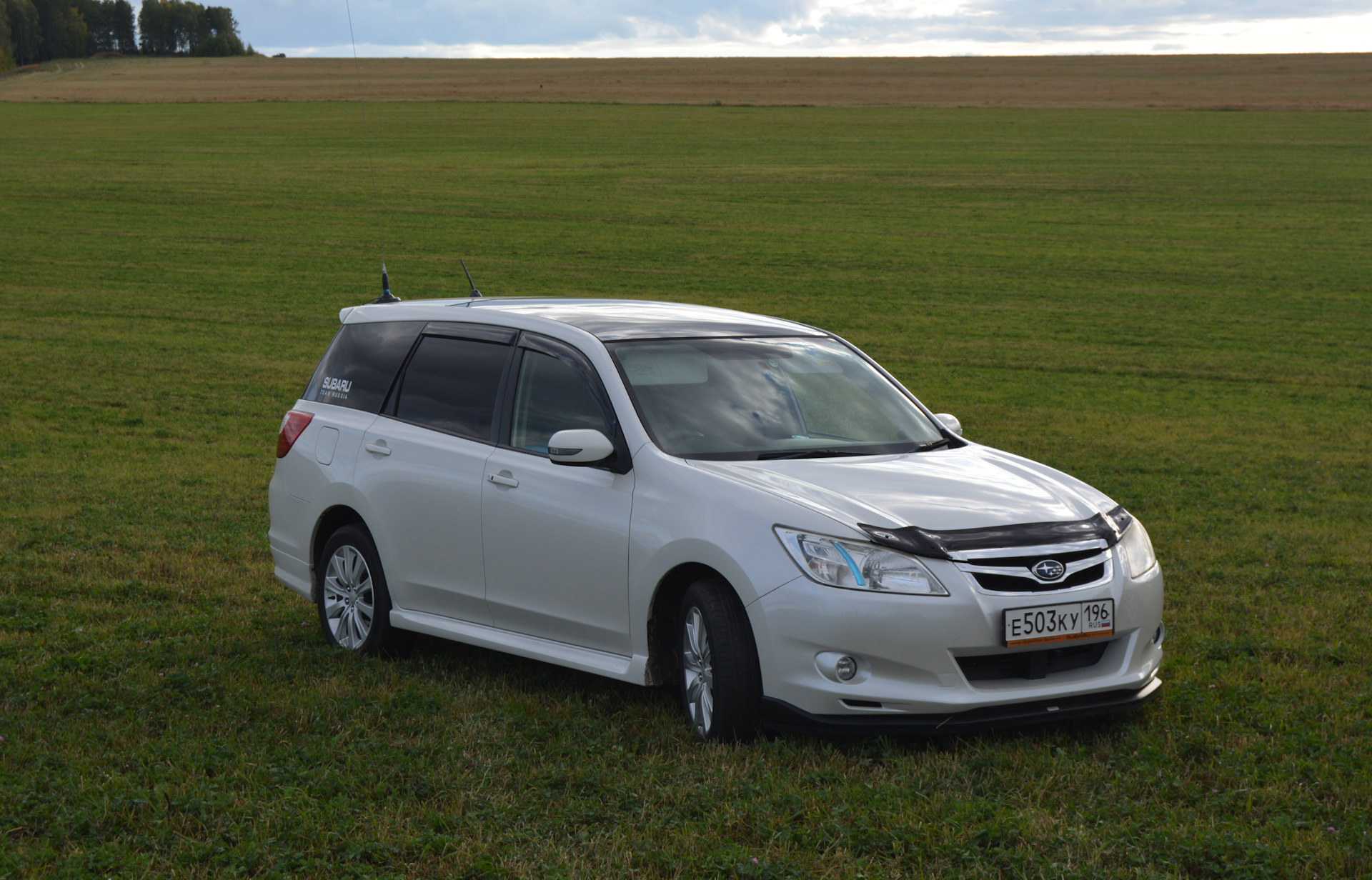 Subaru Exiga Crossover