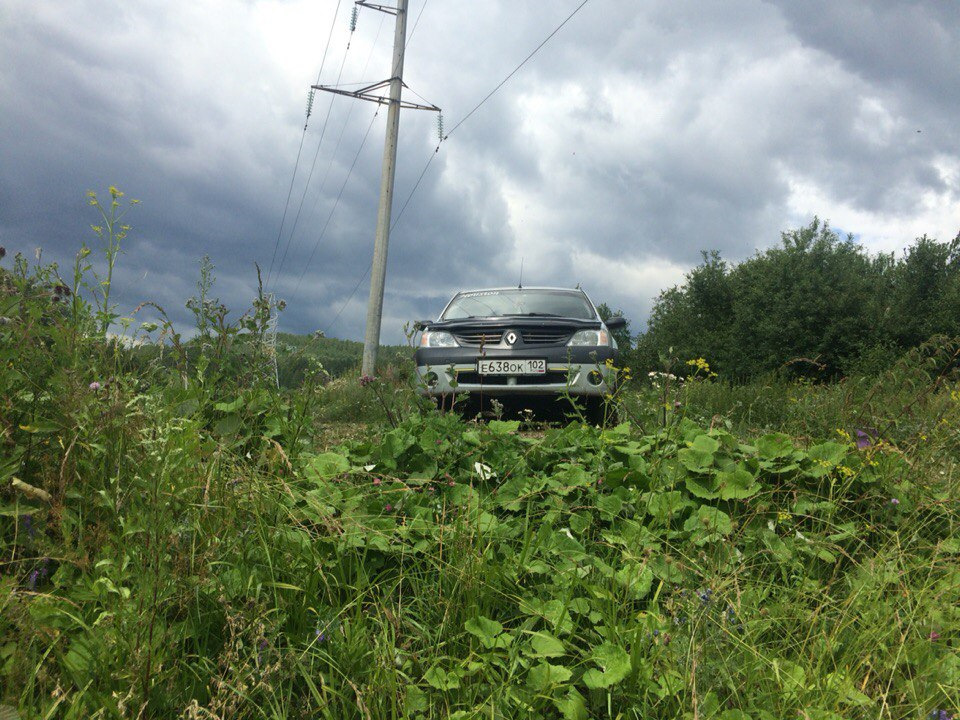 всё в куче — Renault Logan (1G), 1,6 л, 2008 года | аксессуары | DRIVE2