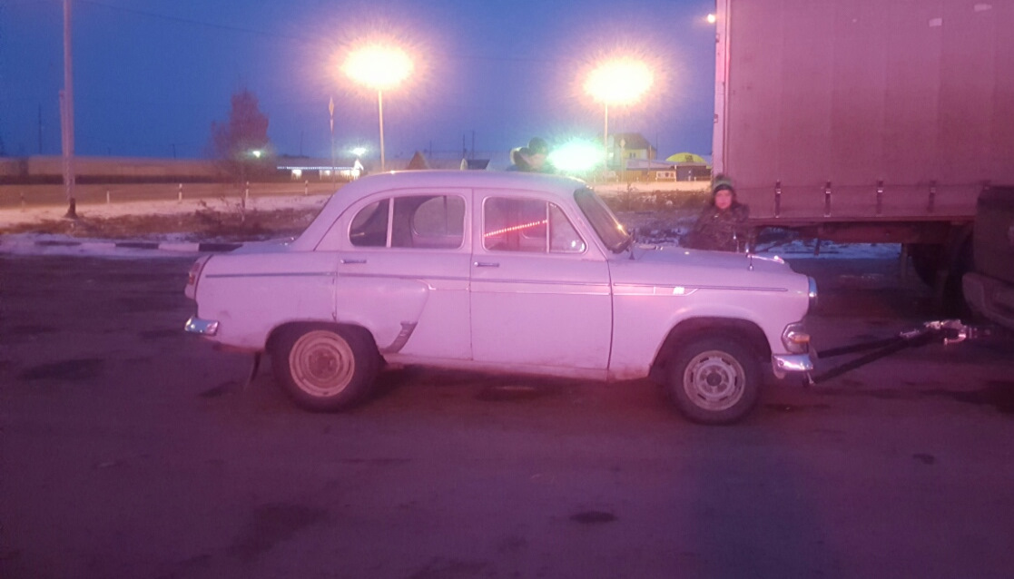 600 км за день. сам притащил. — Москвич 403, 1,3 л, 1965 года | покупка ...