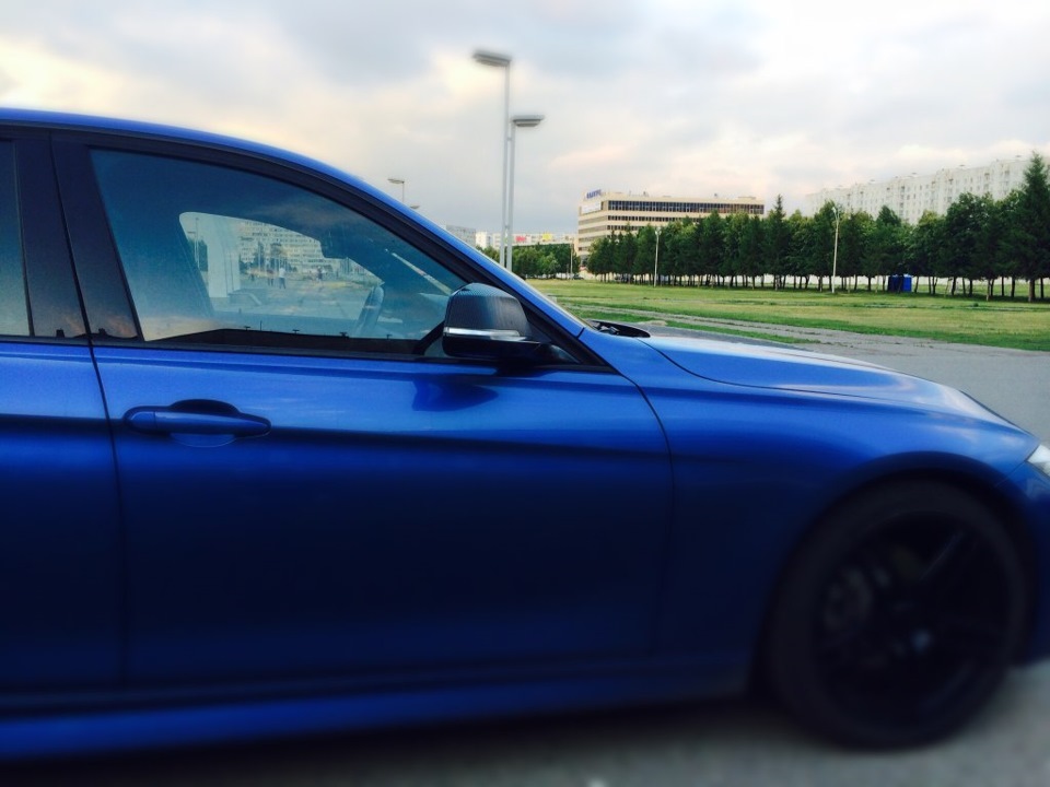 Плёнка хамелеон BMW f30