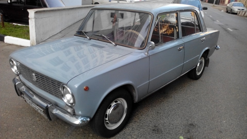 Lada 2101 ..Where the childhood..