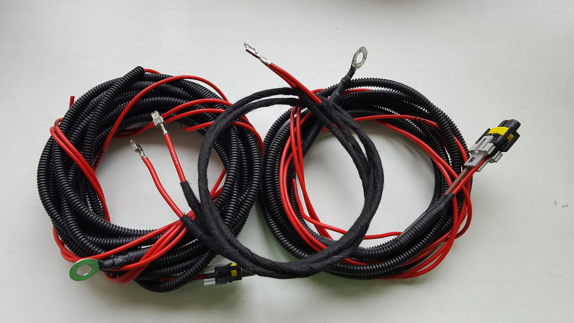 Провода hb4 поло седан. Провода для птф. Комплект подключения птф автоэлектроника ак1118па. Комплект для подключения птф 1118 калина. Провода для птф.