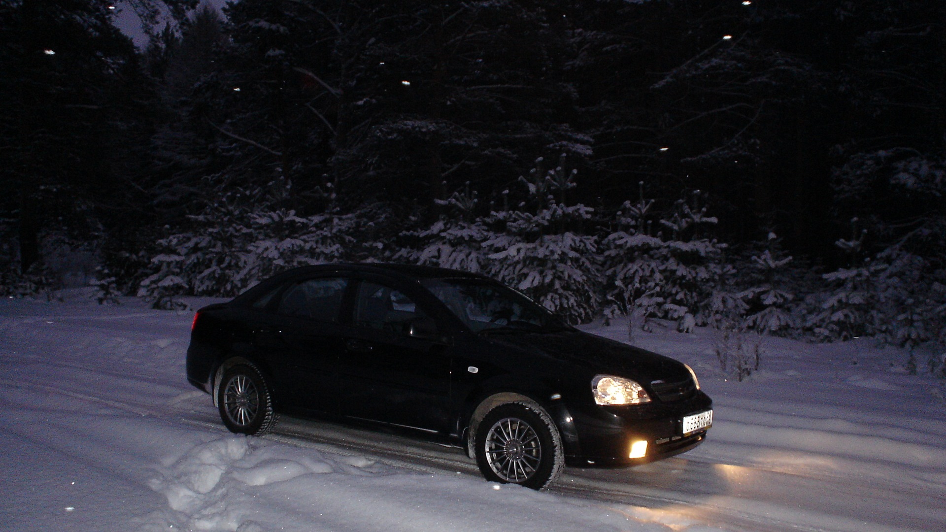 Chevrolet Lacetti седан зимой