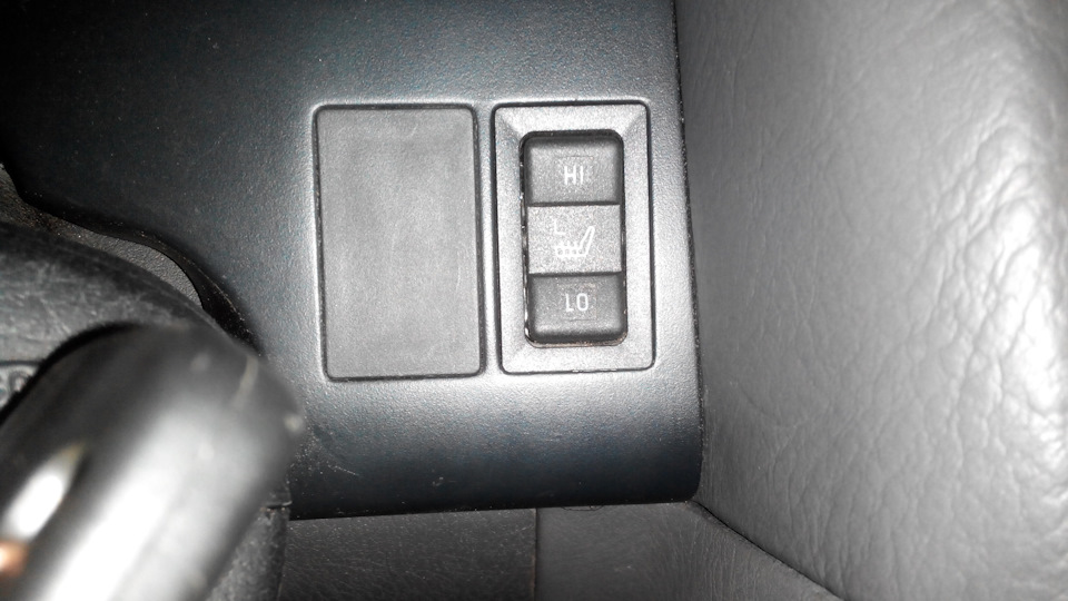 Подогрев сидений. - Toyota Avensis I, 2 л, 1998 года электроника DRIVE2