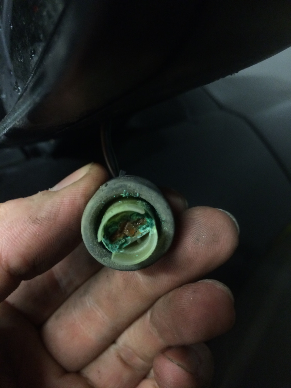 Вскрытие показало (подсветка околодверного пространства) — Ford Mondeo ...