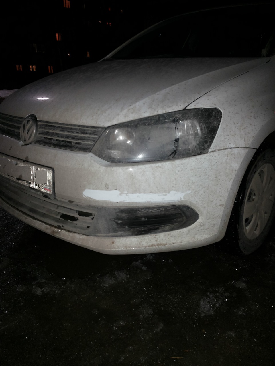 О том как мне разбили фару и поцарапали бампер во дворе — DRIVE2