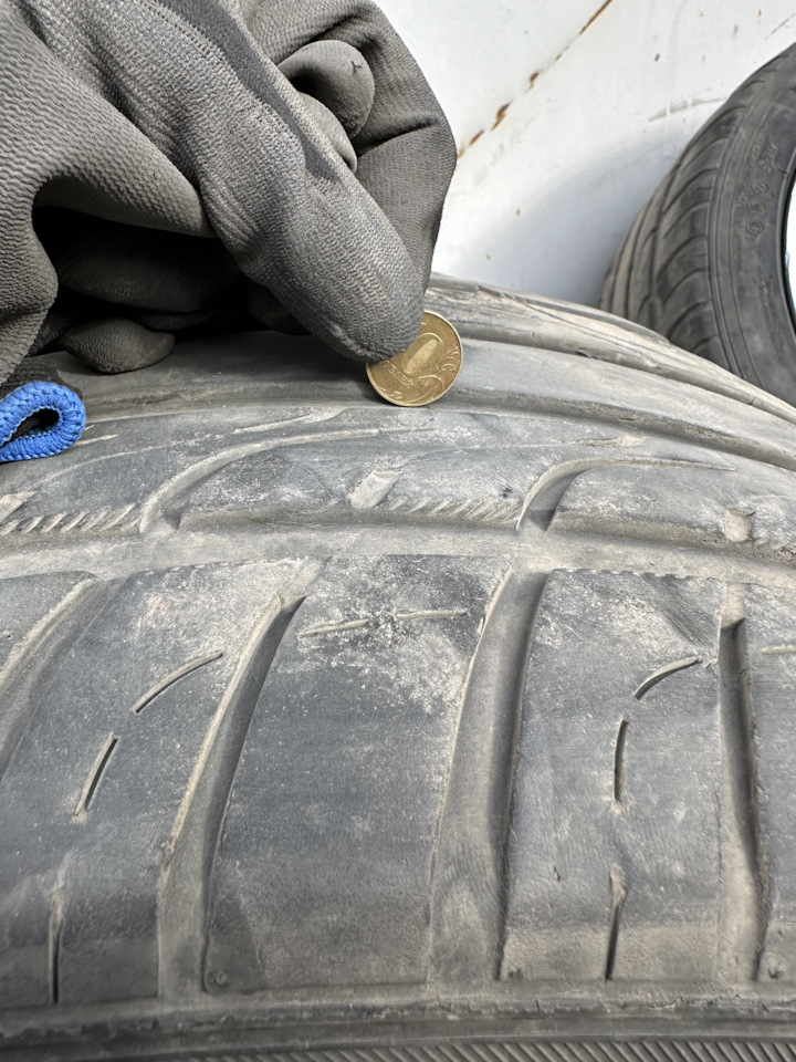 Шины летние Minerva 315/35 R20, литые диски 11,5Jx20 ET-44 5x120 на BMW ...