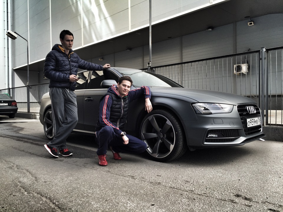 Санкт-Петербург: шиномонтаж edition — Audi A4 (B8), 2 л, 2014 года ...