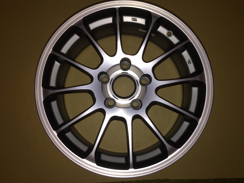 Вес диска выходит 7.8кг. Взвешивал в три подхода. — Volkswagen Jetta VI