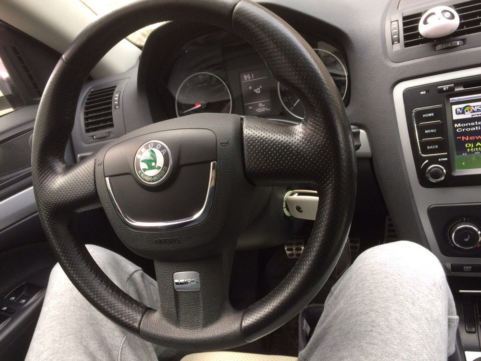 Руль skoda rs