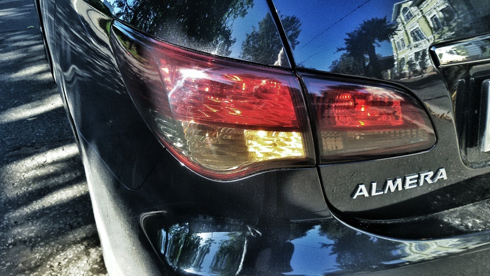 Противотуманные фары g15. Задний фонарь Ниссан Альмера g15. Nissan Almera g15 диодные фонари. Тонировка задних фар Almera g15. Задние светодиодные фонари на Ниссан Альмера g15.