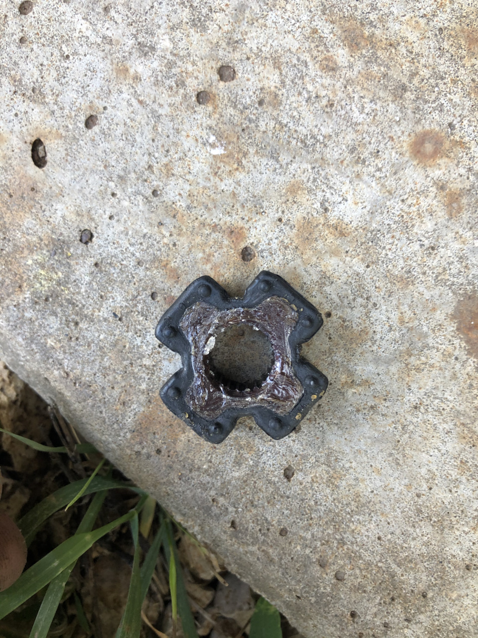 Уходим от стука ЭГУРа. — KIA Sportage (3G), 2 л, 2014 года | своими ...