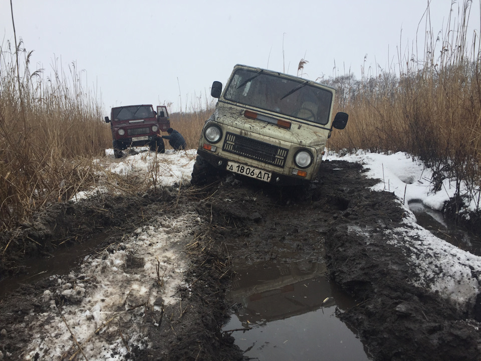 Покатушки 15 Января 2017. Попытка сравнить резину Ёлку и Safari 540 ...
