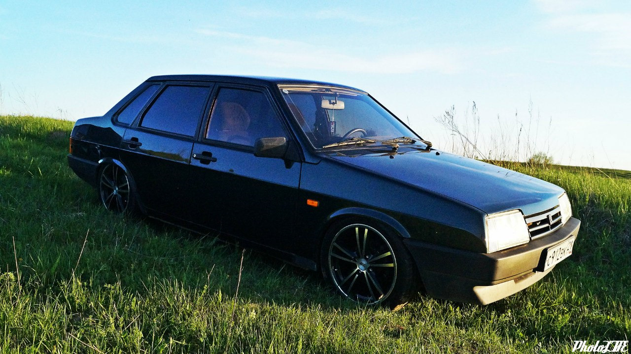 Lada 2199