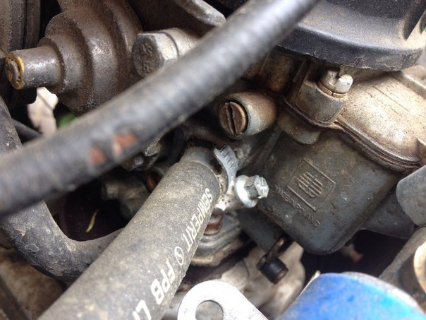 ГБО. Фотки редуктора и места ввертыша под газ. — FIAT Cinquecento, 0,7 ...