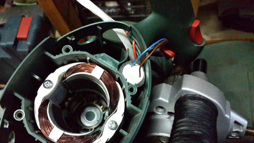 какие цанги входят в комплект фрезеров bosch pof 1400 ace и bosch pof 1200 ae. Смотреть фото какие цанги входят в комплект фрезеров bosch pof 1400 ace и bosch pof 1200 ae. Смотреть картинку какие цанги входят в комплект фрезеров bosch pof 1400 ace и bosch pof 1200 ae. Картинка про какие цанги входят в комплект фрезеров bosch pof 1400 ace и bosch pof 1200 ae. Фото какие цанги входят в комплект фрезеров bosch pof 1400 ace и bosch pof 1200 ae