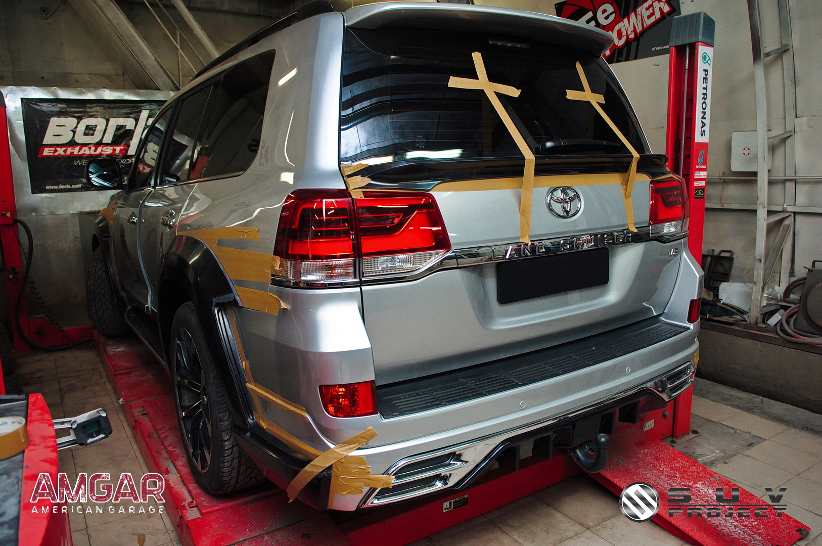 Wald Sports line Toyota Land Cruiser 200