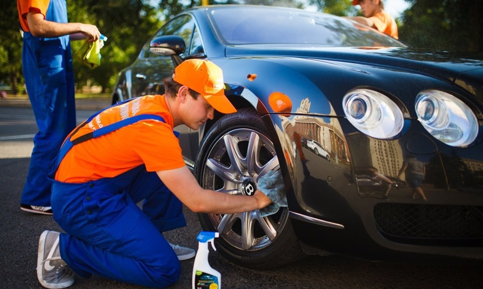 Fast and Shine выездная автомойка