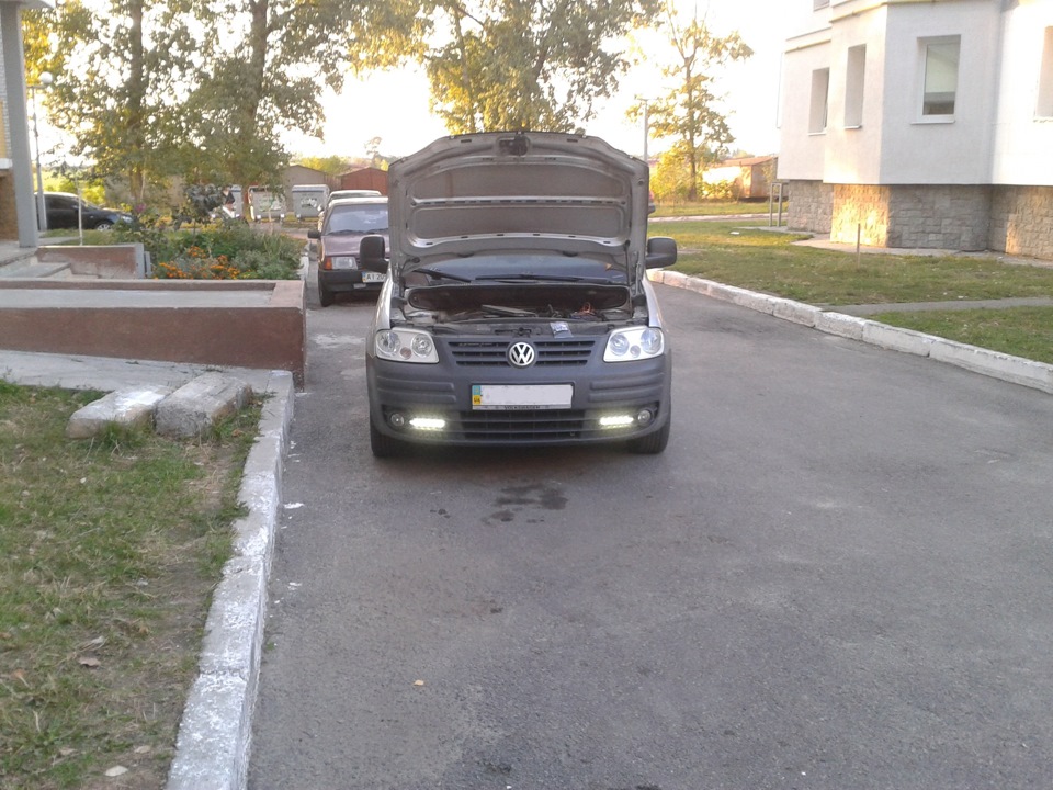 Installation of DRL Volkswagen Caddy