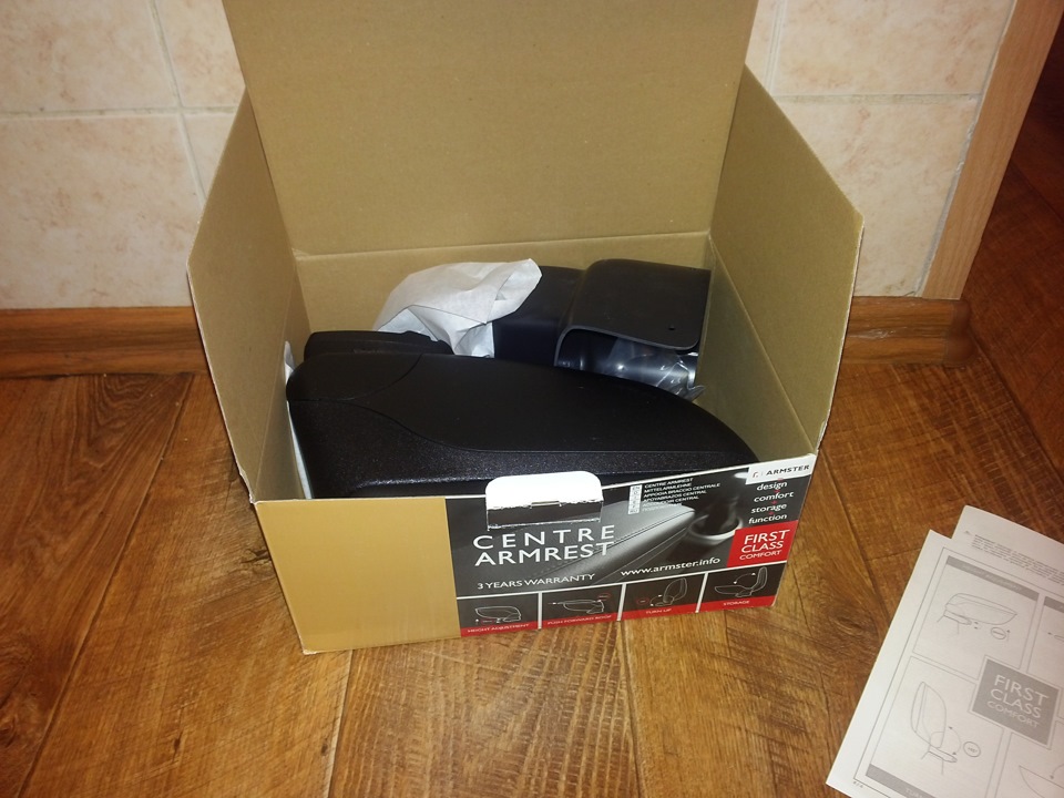 Подлокотник — Nissan Micra (K12), 1,2 л, 2006 года | тюнинг | DRIVE2