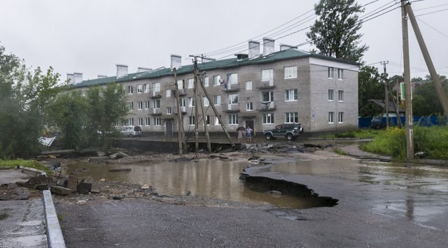 наводнение приморский край 2016. уссурийск наводнение пушкинский мост. потоп в уссурийске. наводнение дальнереченск приморский. уссурийск.