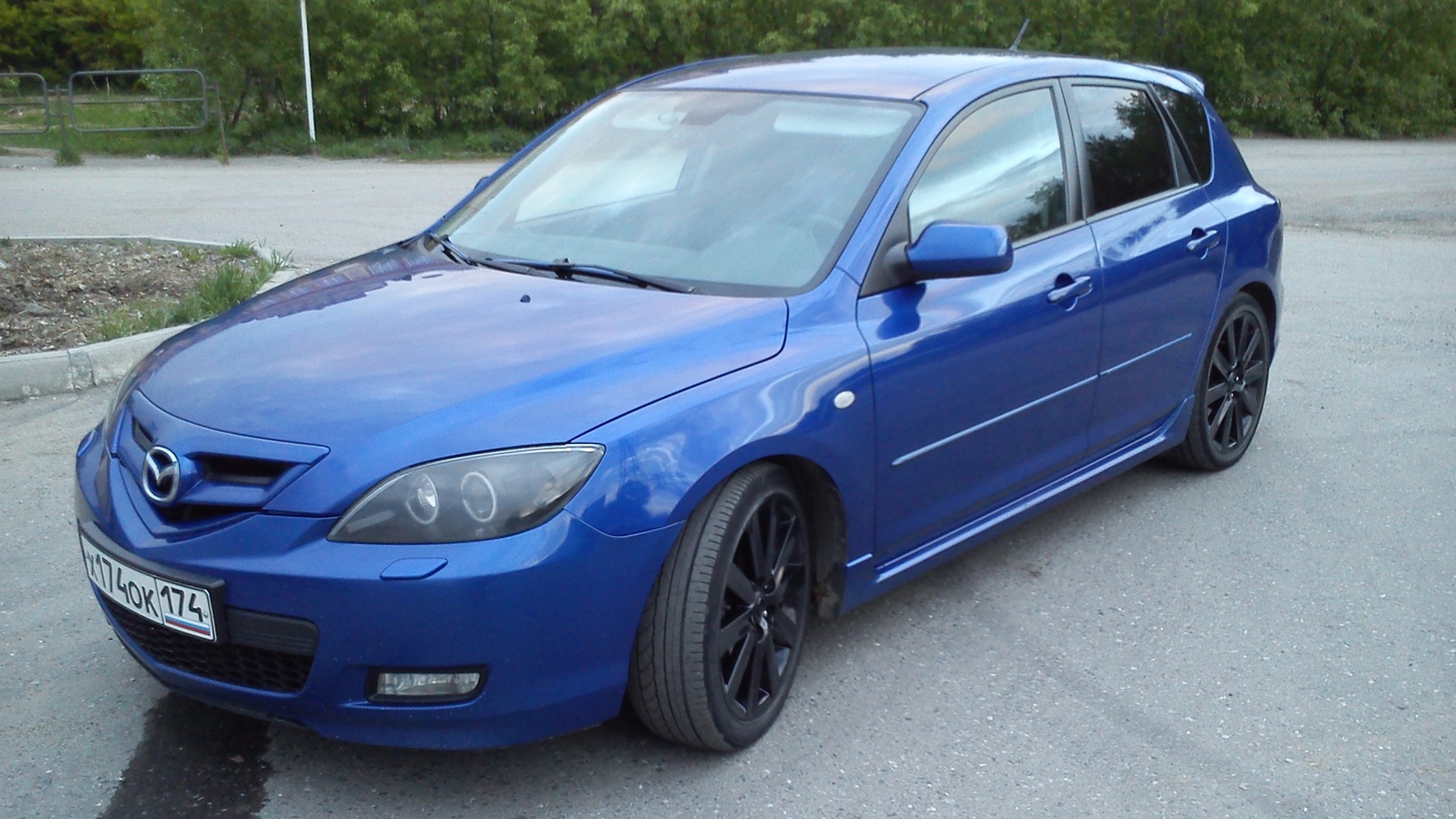 Mazda 3 drive2. Мазда 3 голубая хэтчбек 2007. Мазда 3 Персей. Синяя Мазда 3 БК седан. Мазда 3 2008 цвет электро.