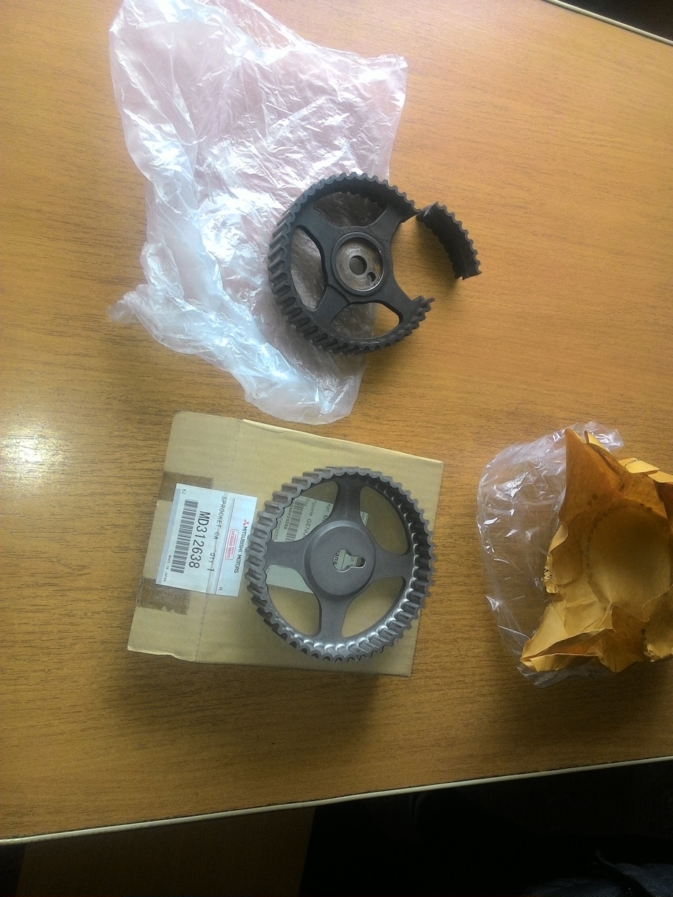 MD312638 ШЕСТЕРНЯ ВЕРХНЯЯ, РЕМНЯ ГРМ Mitsubishi | Запчасти на DRIVE2
