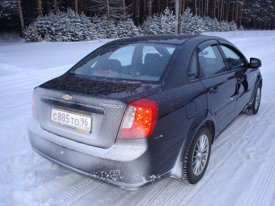 Chevrolet Lacetti седан зимой