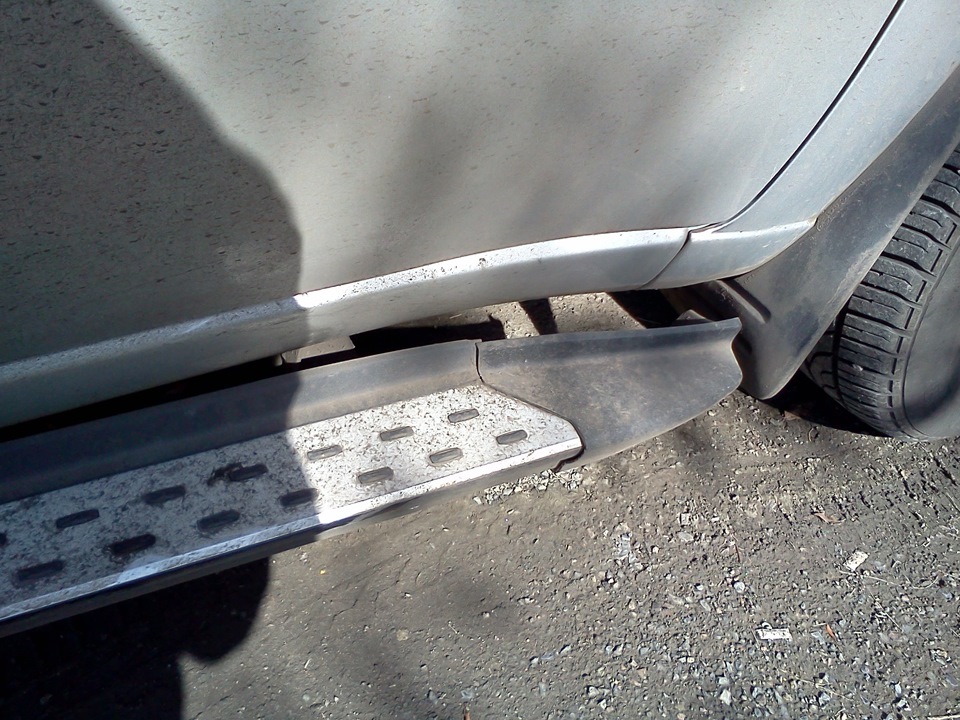 Печаль беда, помял порог — Chery Tiggo, 1,6 л, 2013 года | поломка | DRIVE2