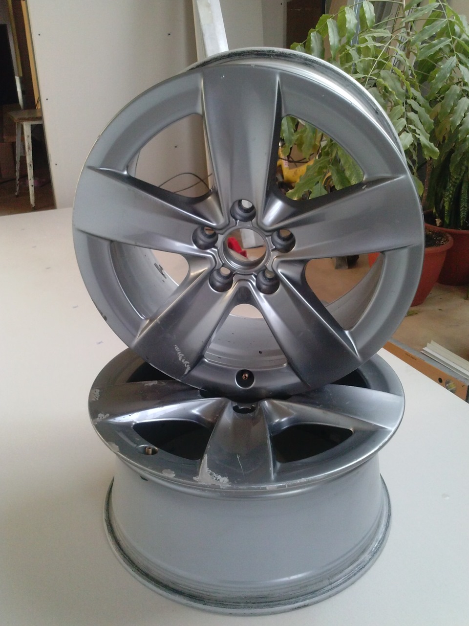 Пара 17 дюймовых дисков от ауди — Nissan March (K12), 1,4 л, 2002 года ...