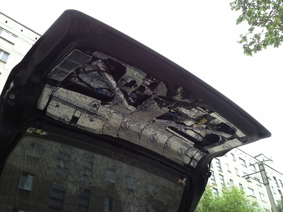 534db74s 960 Как выпрямить багажник на приоре