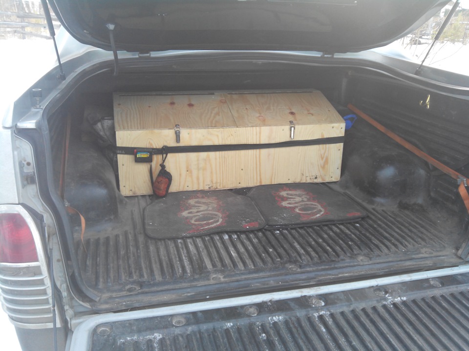 Как включить музыку в пикапе. Тойота хайлюкс сабвуфер. Как включить музыку в пикапе. Как включить музыку в пикапе. Как включить музыку в пикапе.