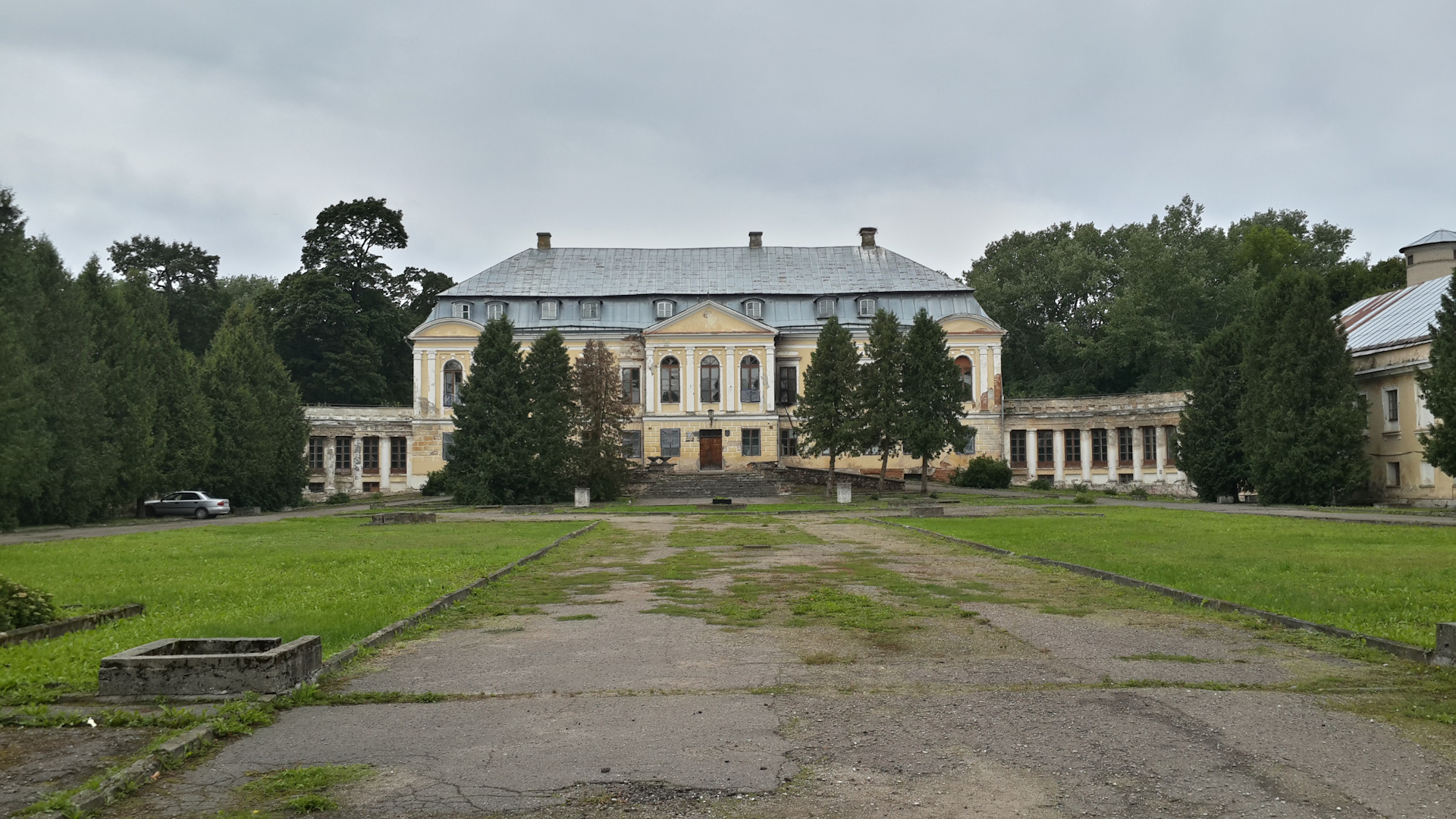 Святский дворец. Святск дворцово-парковый комплекс. Святский дворец в Гродно. Дворец Воловичей в Святске. Дворцово-парковый ансамбль Валовичей в д. Святск.