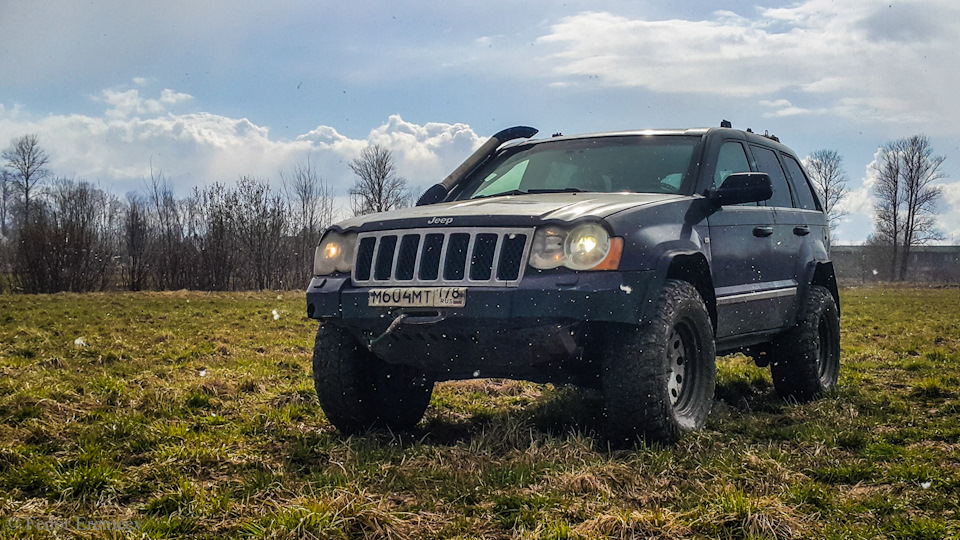 Story from the real owner of Jeep Grand Cherokee (WK) — cruising. 