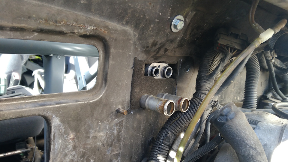 Установка торпеды с климатом в Патриот 05-06гв. День третий — УАЗ ...