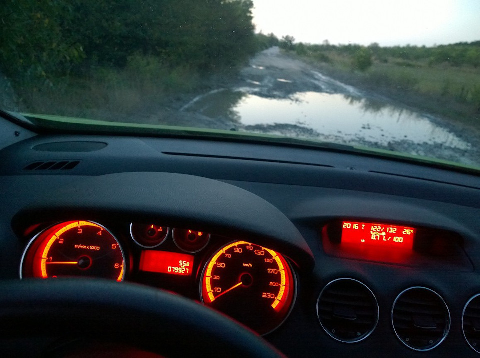 ой — Peugeot 308 (1G)